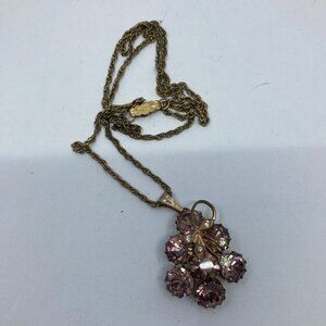 Vtg AUSTRIA ? lilac crystal gold tone chain pendant necklace